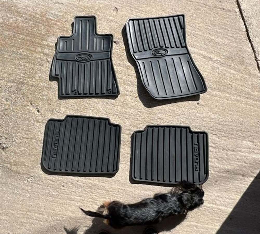 Subaru OEM All Weather Rubber Floor Mats Set Of 4 Black